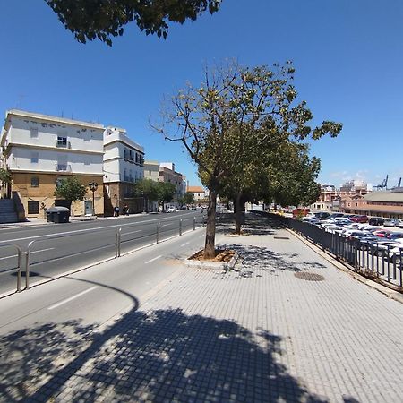 Апартаменты Cadiz Centro Goleta Loft By C.Dreams Экстерьер фото