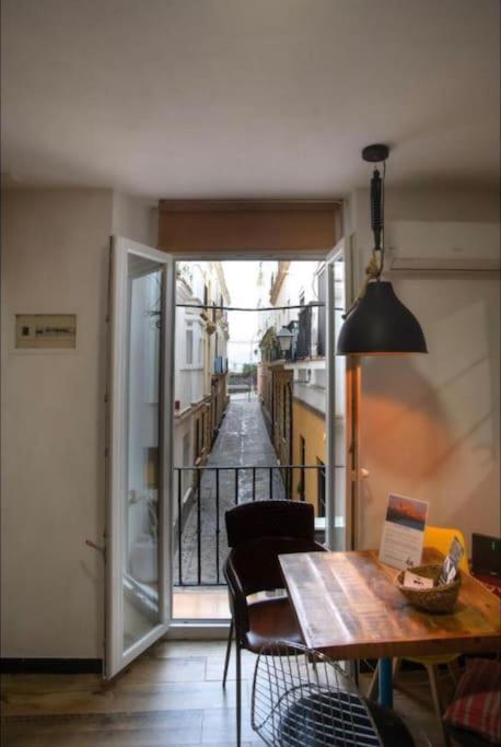 Апартаменты Cadiz Centro Goleta Loft By C.Dreams Экстерьер фото